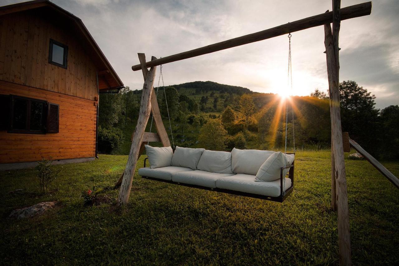 Father'S Land Rakovica Extérieur photo