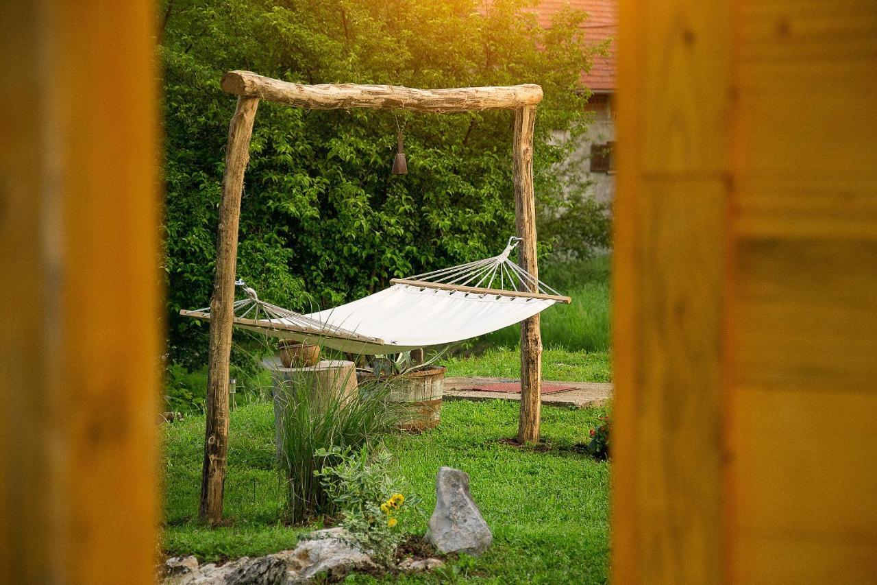 Father'S Land Rakovica Extérieur photo